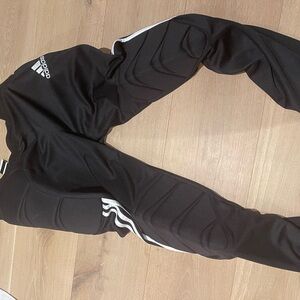Mens Adidas Goalie Pants
Size Medium Black